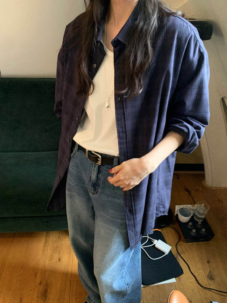 格紋同色系寬鬆襯衫