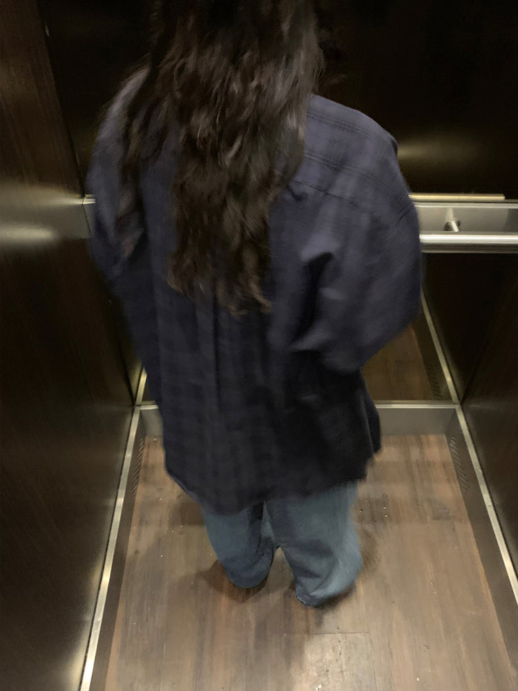 格紋同色系寬鬆襯衫