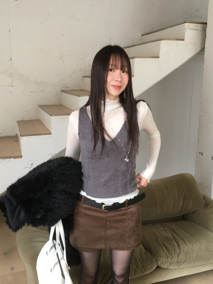 美色微透捲邊細節修身上衣