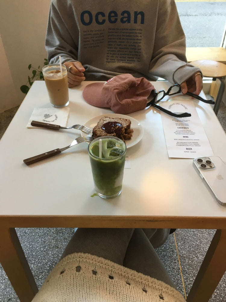 鐵扣細節縷空針織連身裙