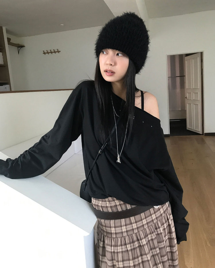 美肩不修邊鉚釘細節上衣