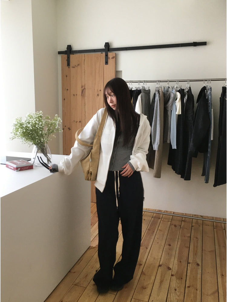 坑紋排鈕修身針織上衣