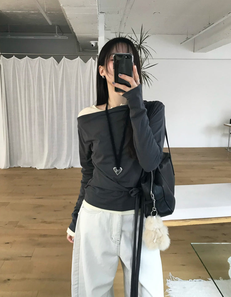 美肩抓皺綁帶細節上衣