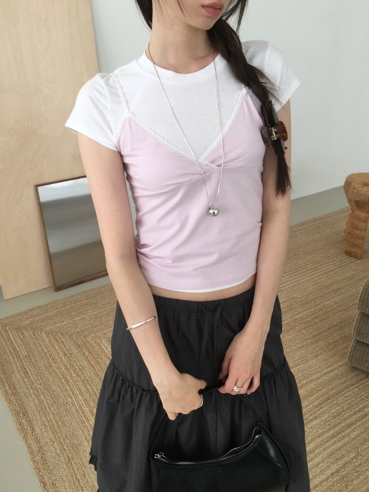 美色蕾絲邊交疊細節上衣