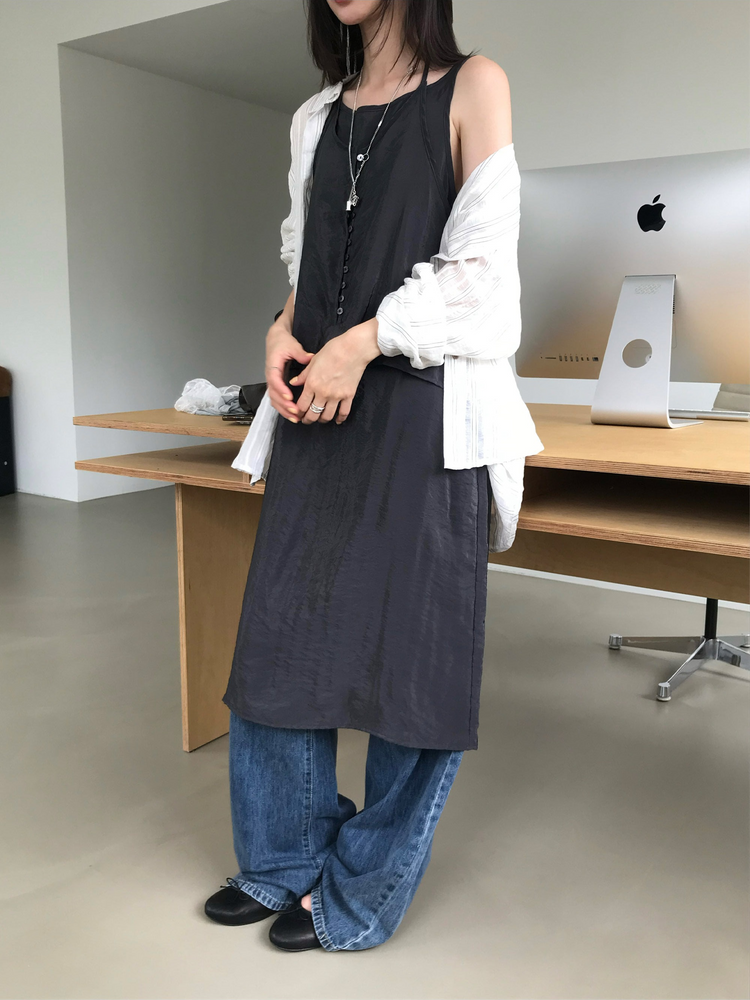霧光澤掛脖排鈕連身裙套裝