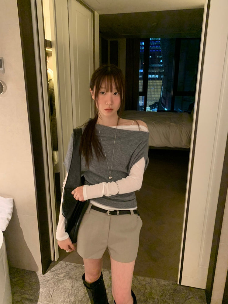 微透美肩側扣鈕細節上衣