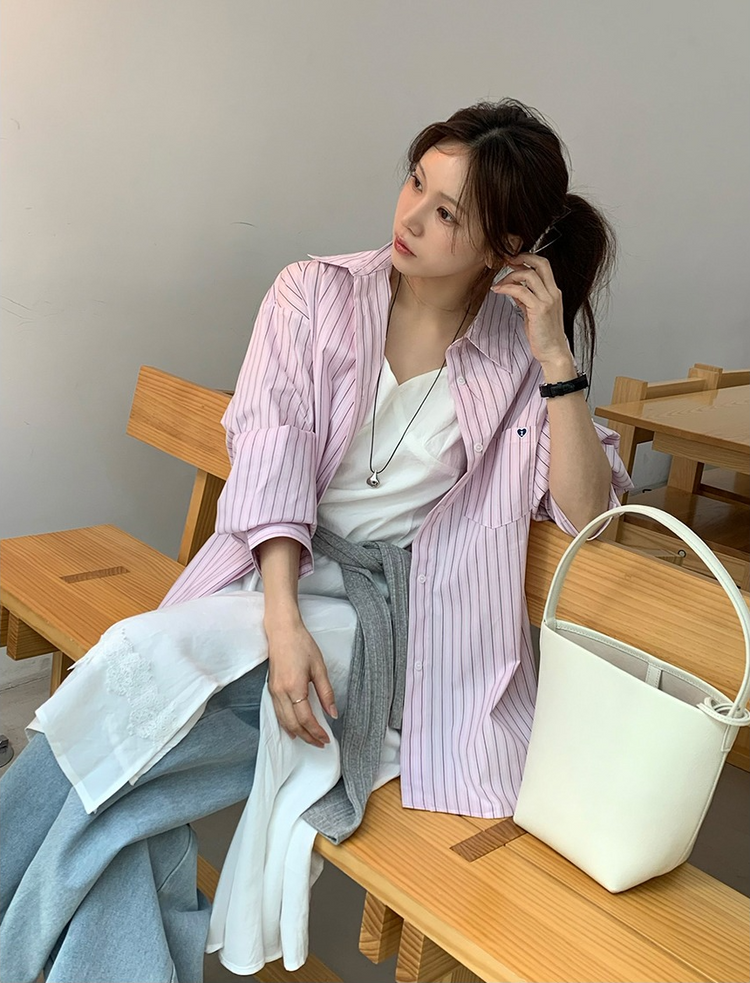 不規則下擺壓線蕾絲細節連身裙