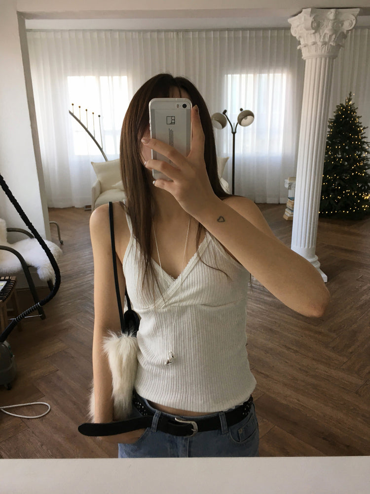 交疊蕾絲捲邊細節背心