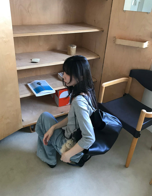 船領弧下擺七分袖上衣