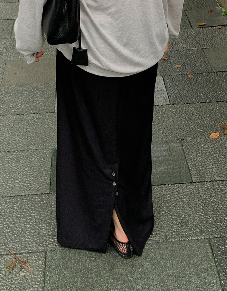 後開叉扣鈕抽繩及踝裙