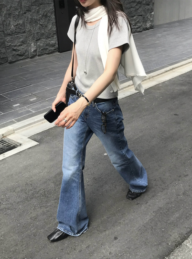 美刷色boot cut低腰牛仔褲
