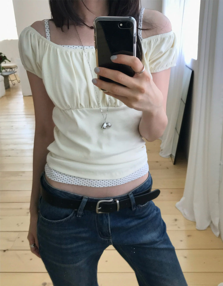 美肩抓皺修腰細節上衣
