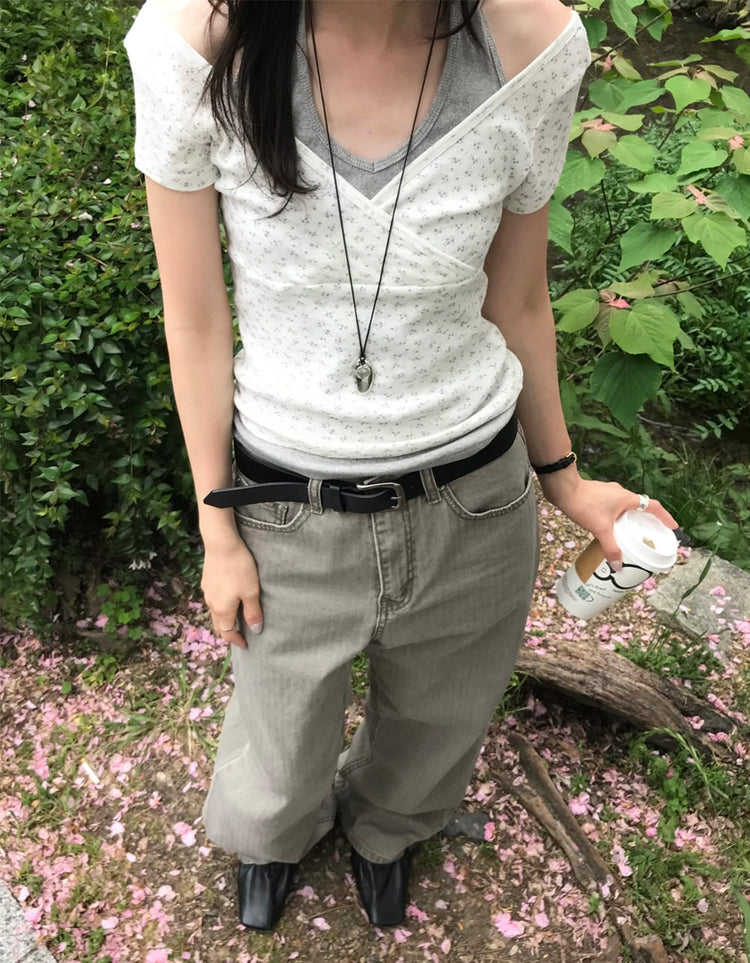 小碎花交疊細節上衣
