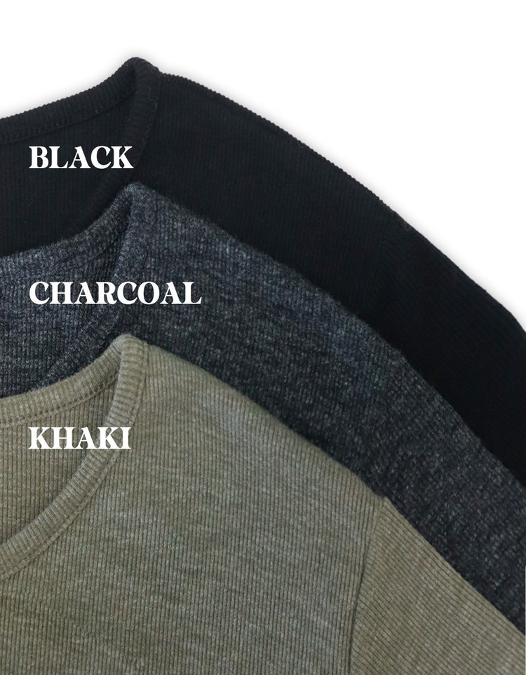 微鬆圓領半扣鈕細節上衣