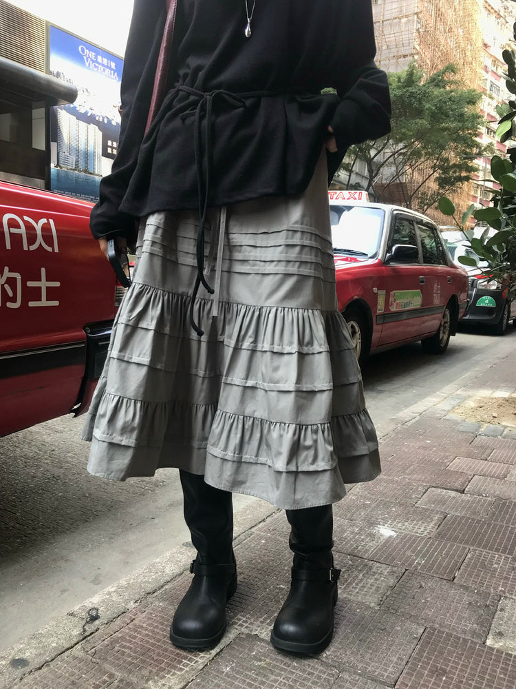 V領綁帶修腰細節上衣