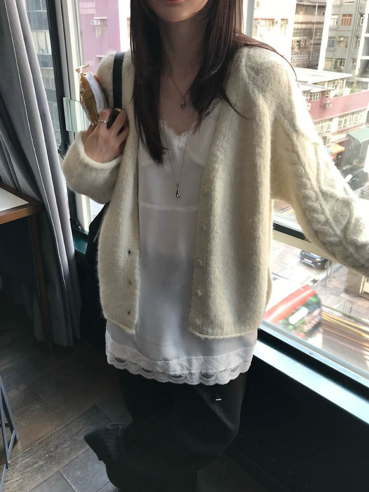 暗菱格紋理針織外套