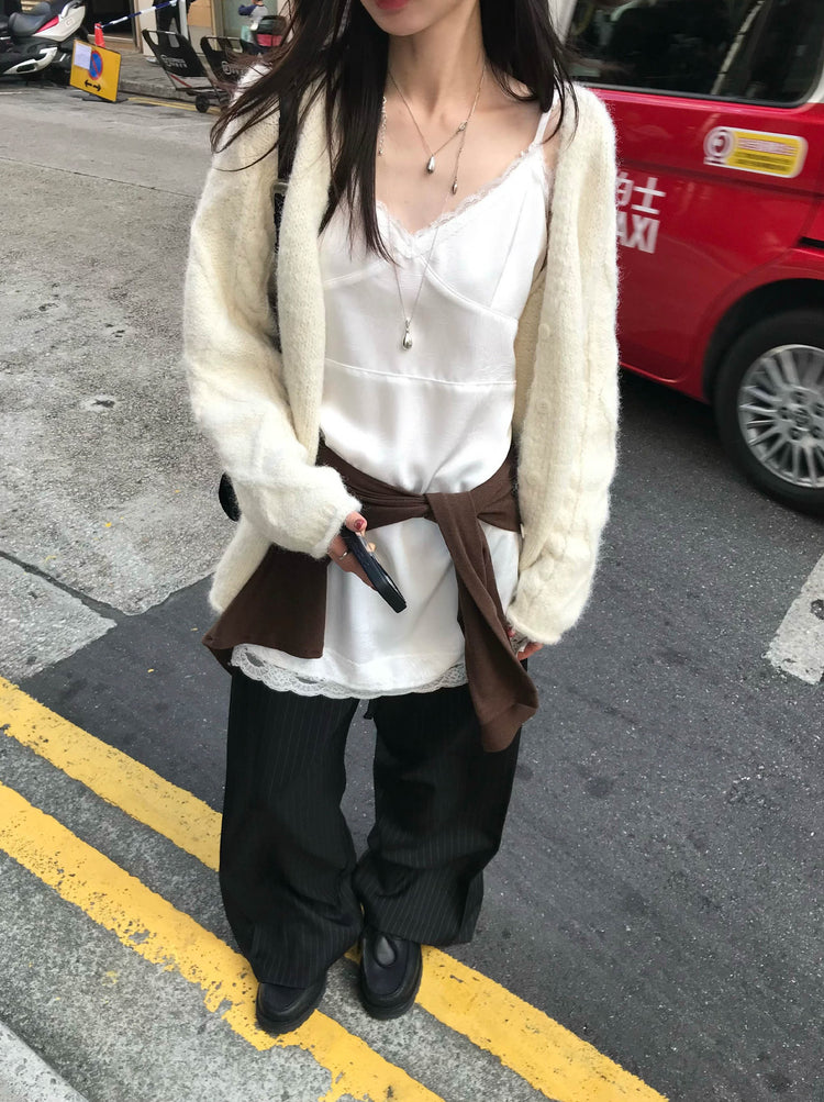 暗菱格紋理針織外套