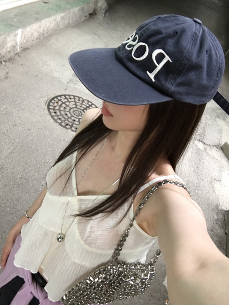 微透暗紋胸壓線細節背心