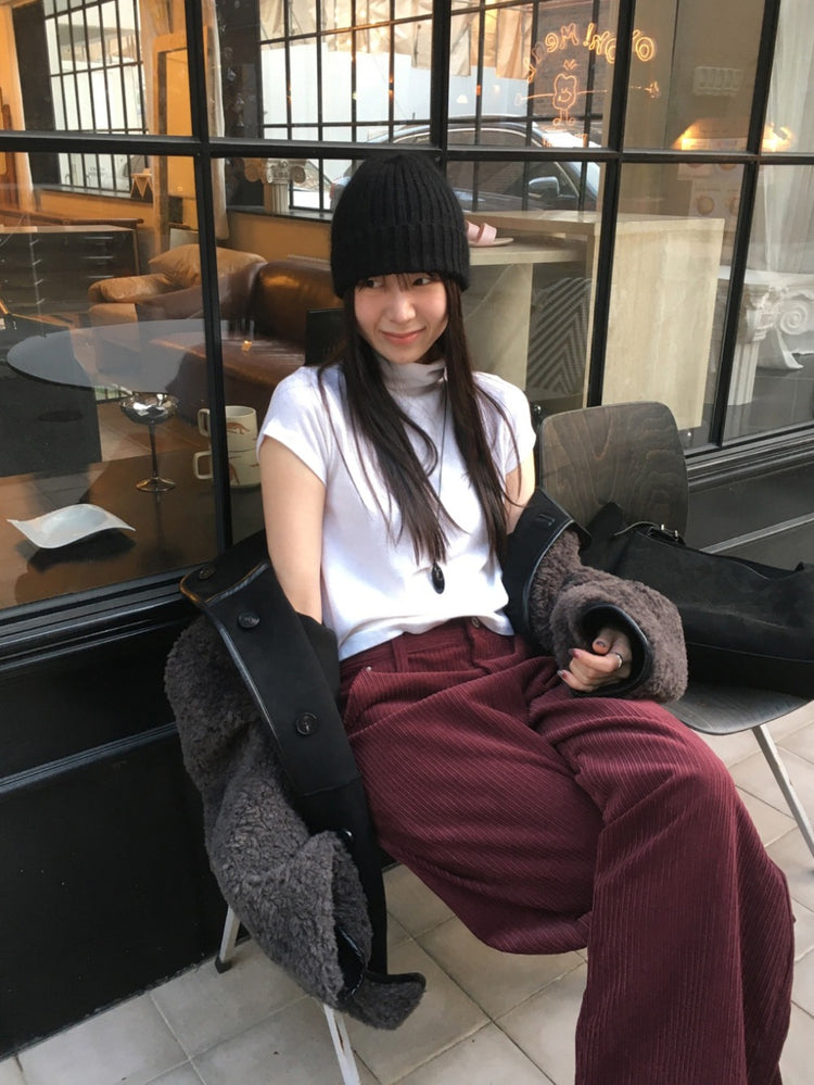 小企領美肩修腰細節上衣