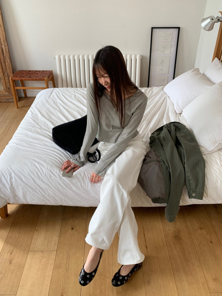 條紋V領暗扣細節上衣