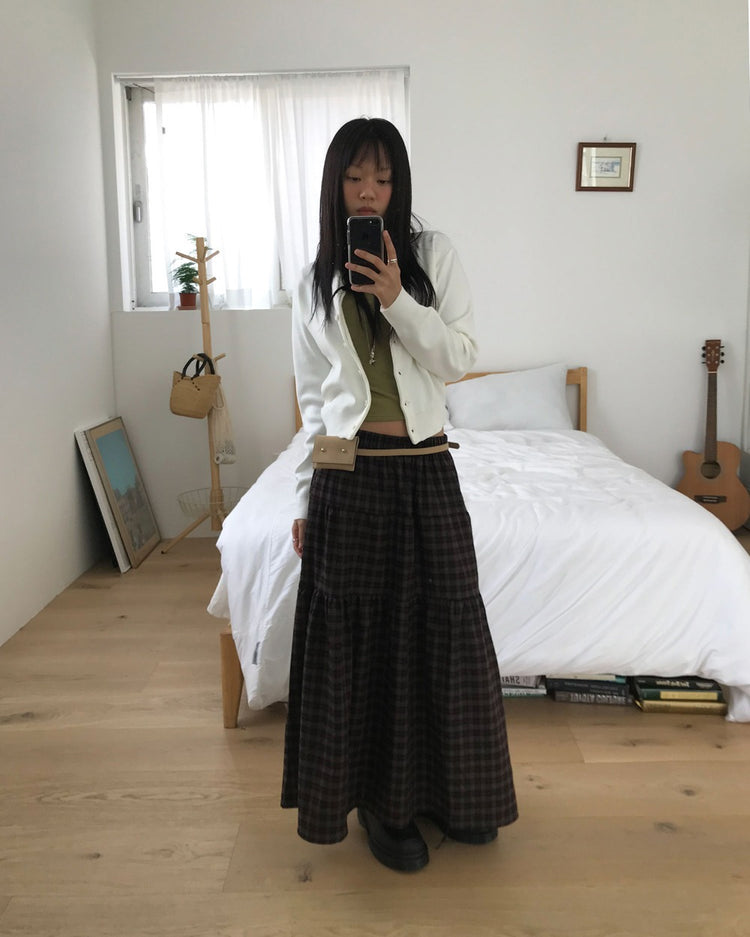 美色圓領排鈕針織外套