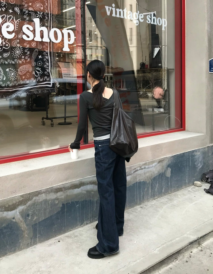 交疊V領細節上衣