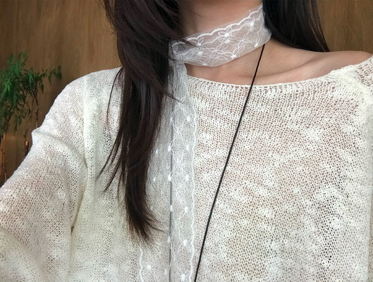 優雅蕾絲刺繡絲巾