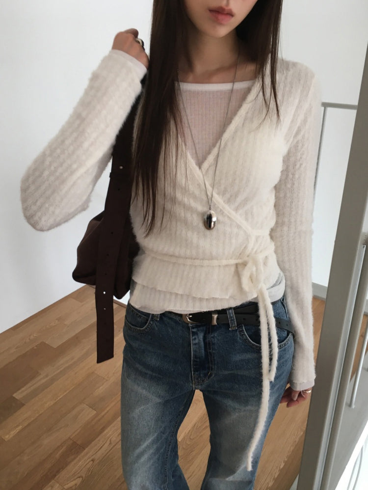 毛絨親膚綁帶細節上衣