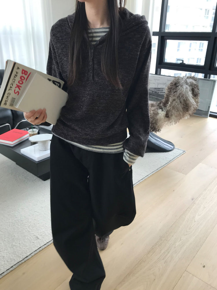 混色扣鈕細節連帽上衣