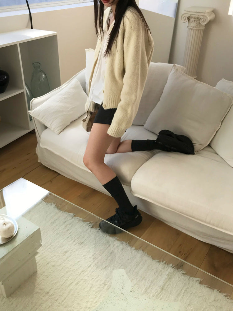 基礎鉚釘細節低腰短褲