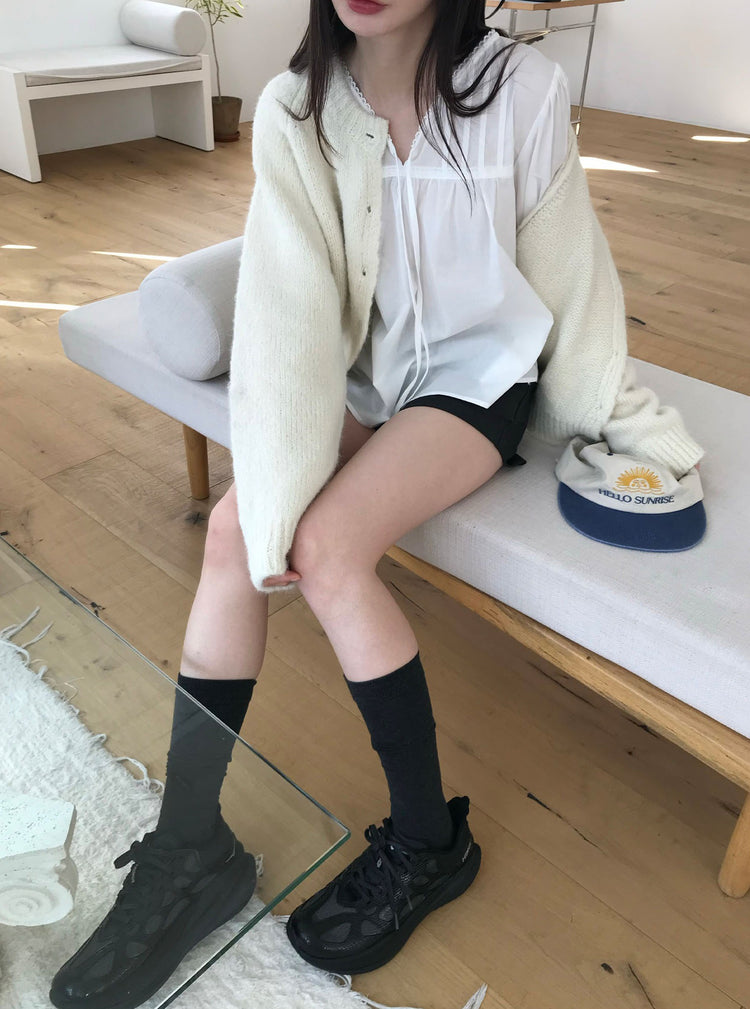 基礎鉚釘細節低腰短褲