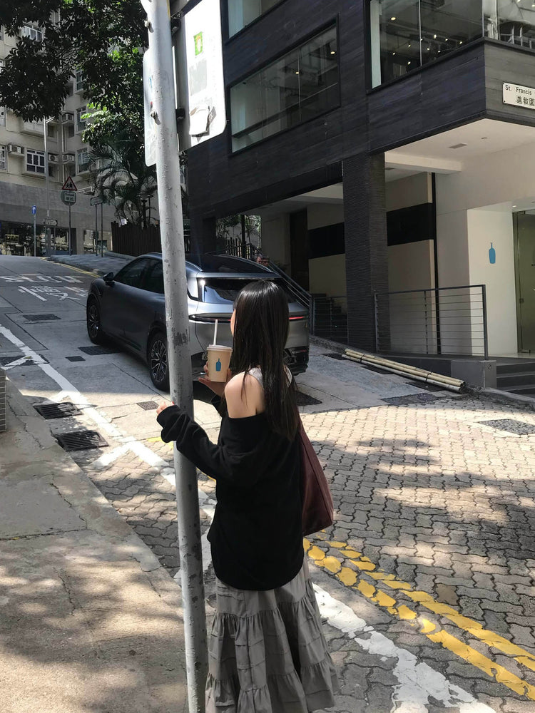 V領綁帶修腰細節上衣