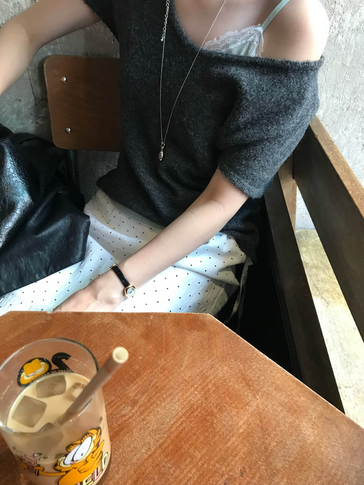 基礎V領針織上衣