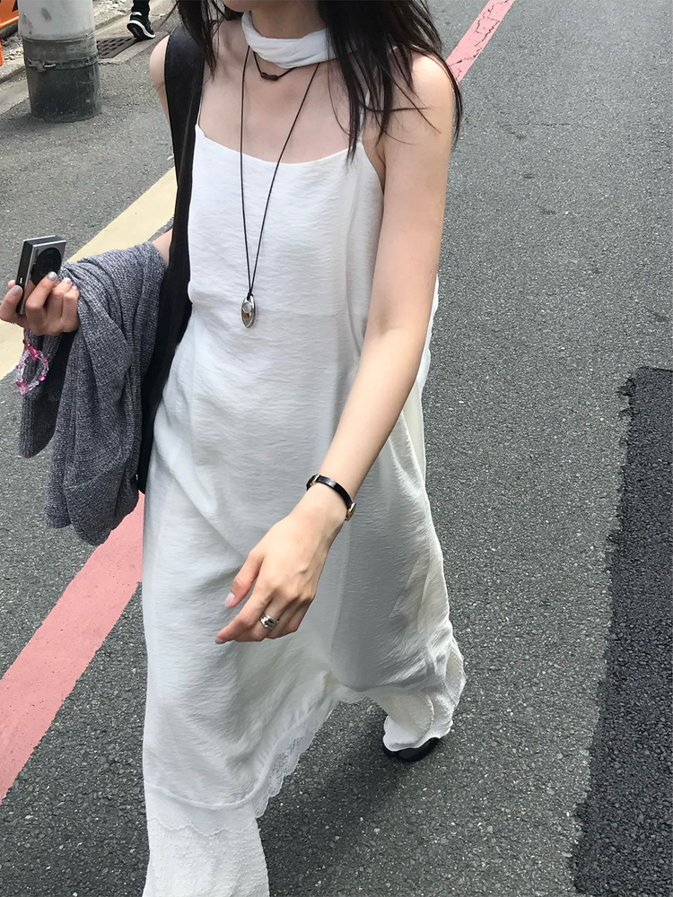 蕾絲邊紋理細節連身裙