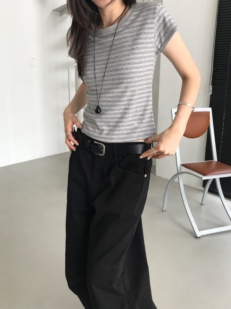 條紋刺繡合身上衣