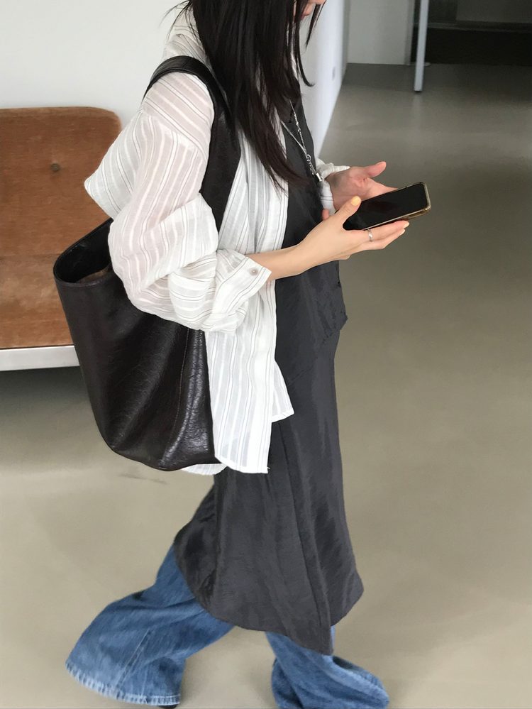 霧光澤掛脖排鈕連身裙套裝