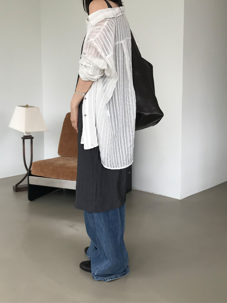 霧光澤掛脖排鈕連身裙套裝