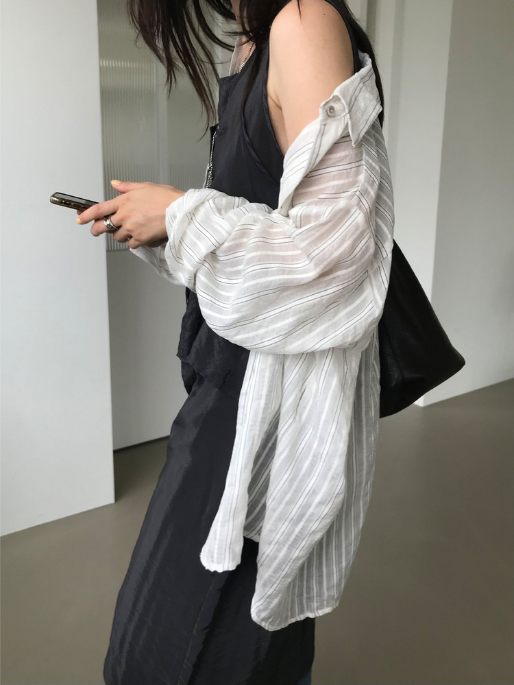 霧光澤掛脖排鈕連身裙套裝