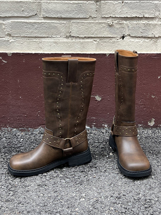 鉚釘側扣方頭中筒靴