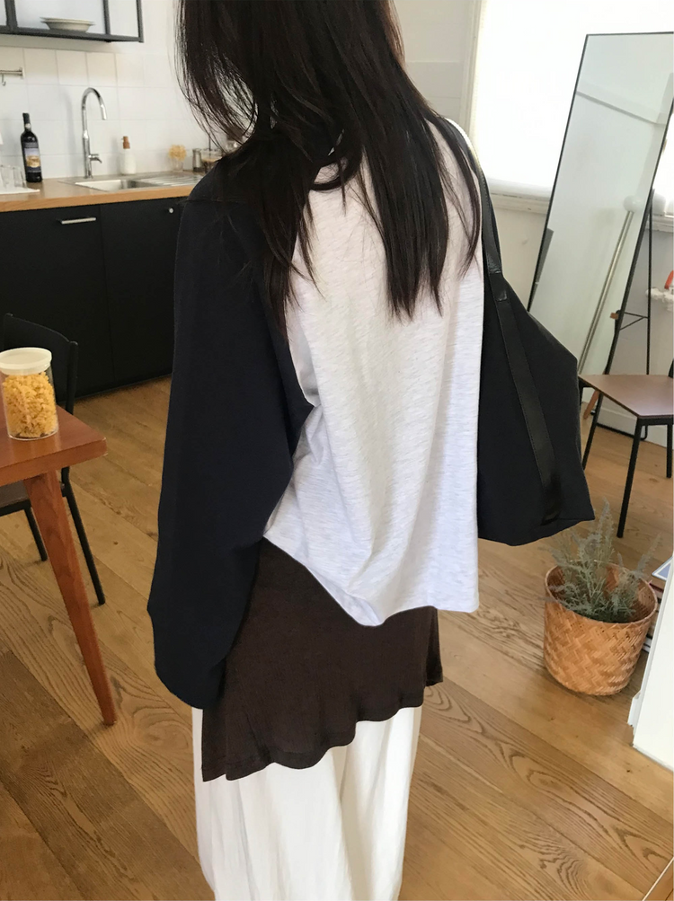 撞色牛角袖上衣
