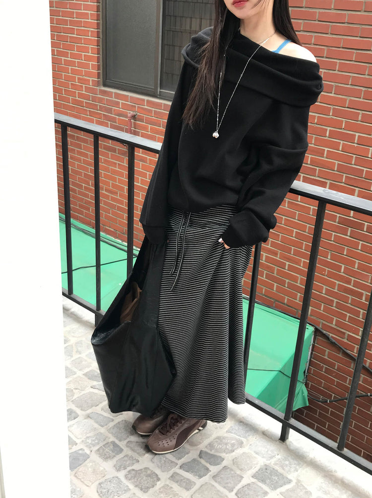 反折條紋抽繩細節及踝裙