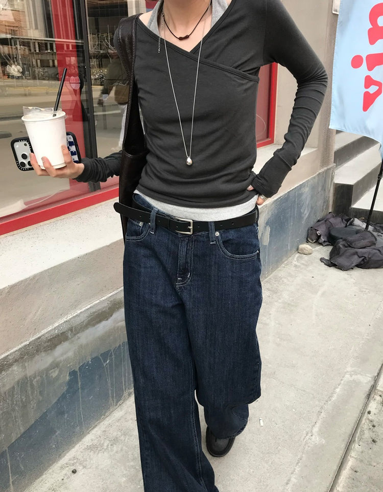 交疊V領細節上衣