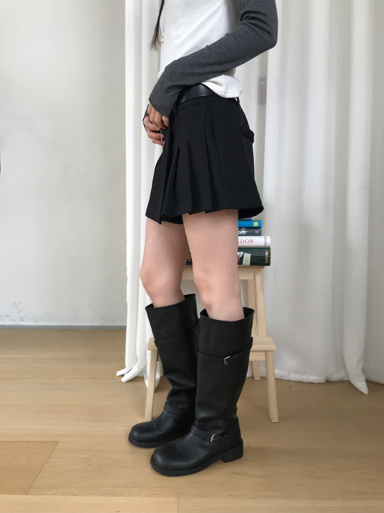 不對稱側扣百褶裙褲