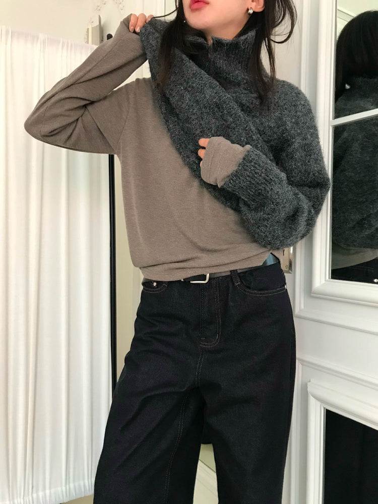 微鬆圓領半扣鈕細節上衣