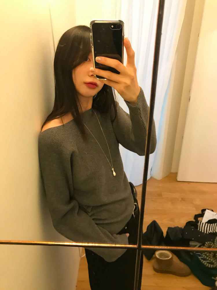 美肩側扣鈕細節坑紋針織衫