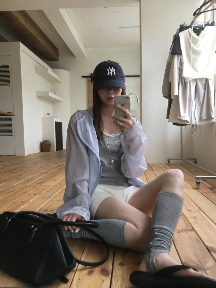 蕾絲邊坑紋背心