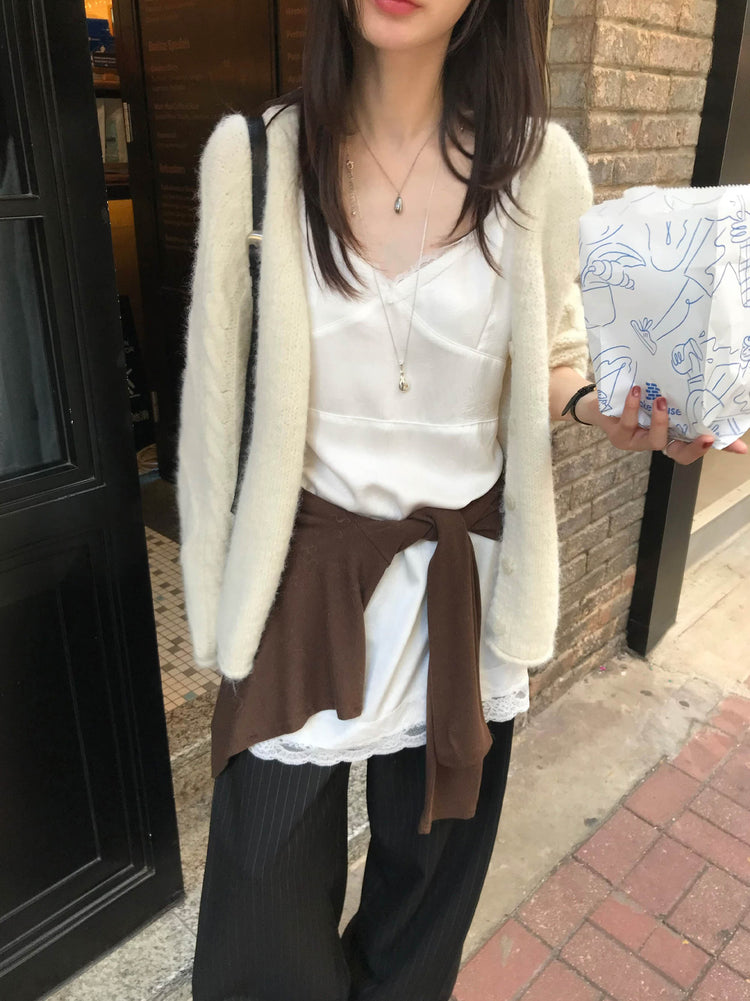 暗菱格紋理針織外套