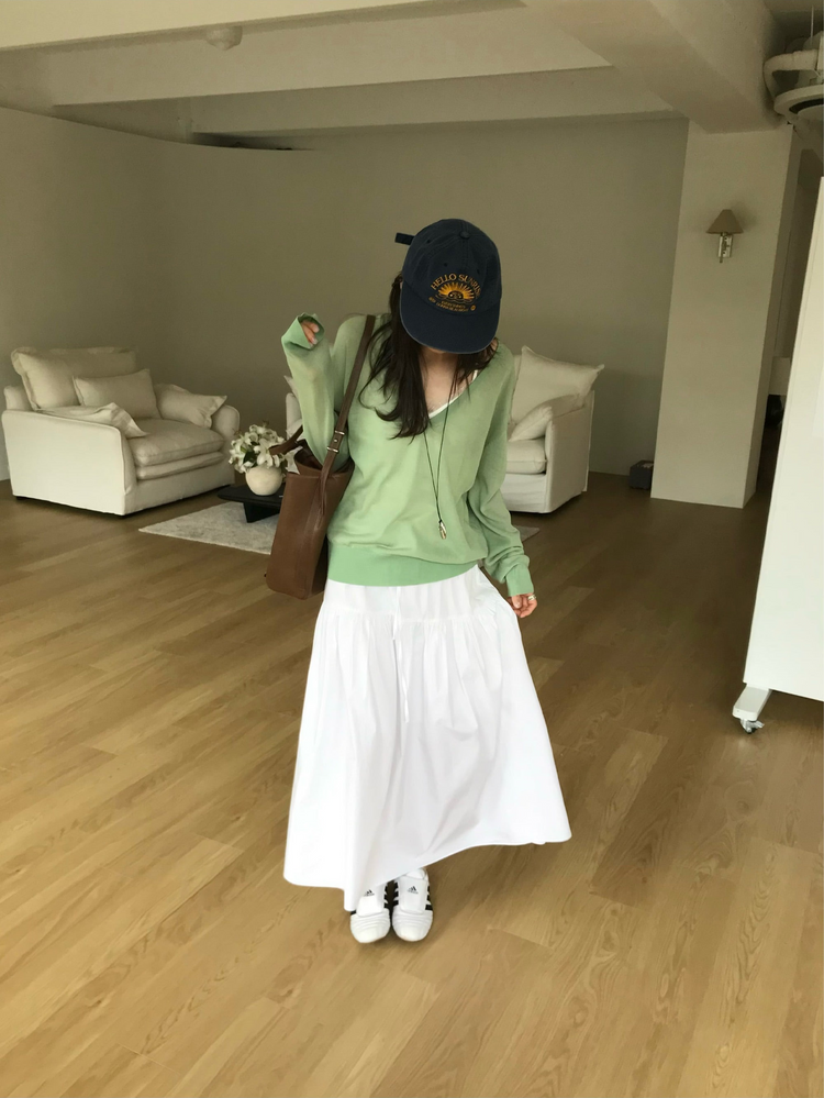 蕾絲邊暗紋胸腺細節背心