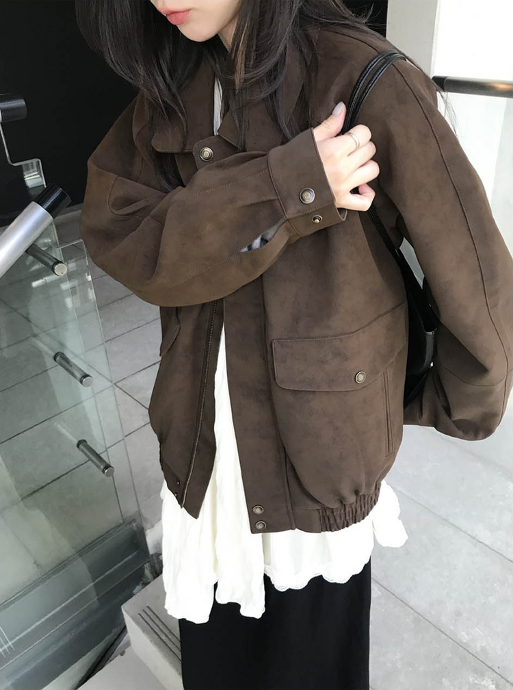 後開叉扣鈕抽繩及踝裙