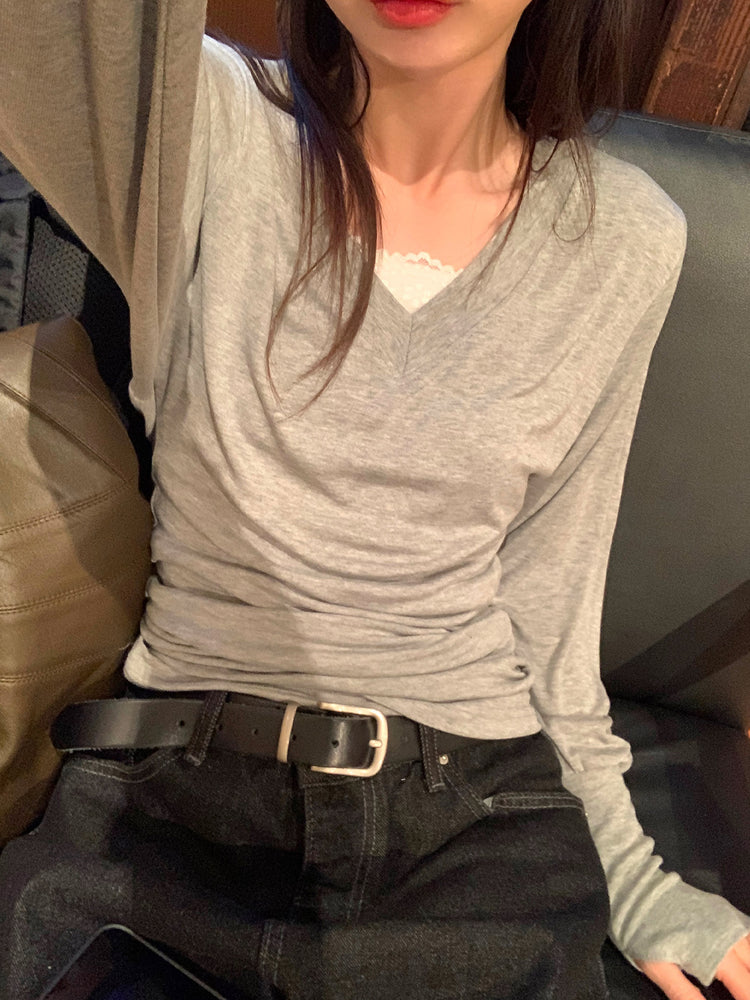 V領袖扣細節修腰上衣